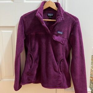 Patagonia Half-Snap Pullover Fleece with Pockets in Purple
